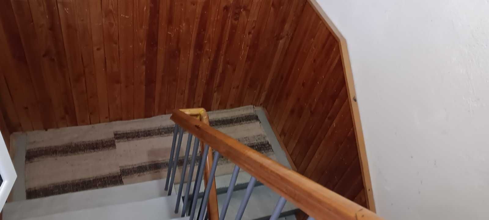 Двуетажна къща в Гълъбово