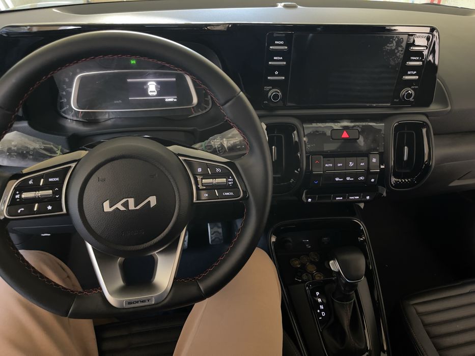 Kia sonet 3 позиция