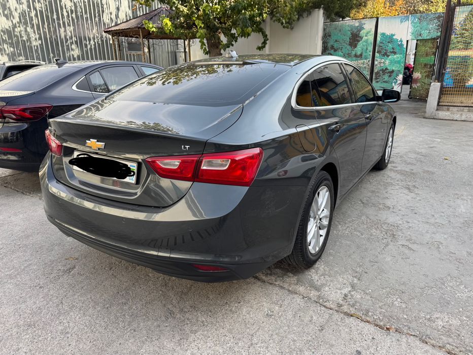 Малибу 2 2.4 сотилади