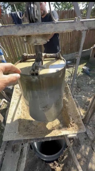 FORAJE PUȚURI/detalii la telefon