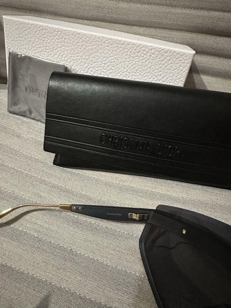Слънчеви очила DIOR Mask