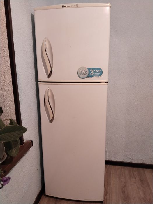 Холодильник LG б/у