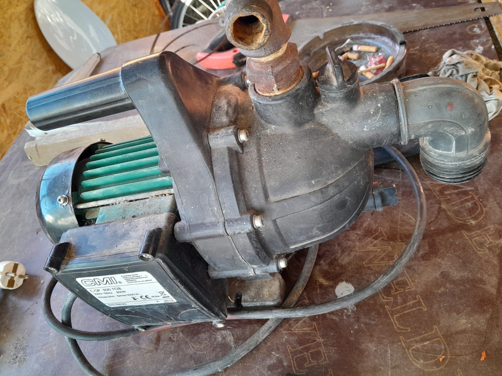Pompa apa pt piese sau reparat