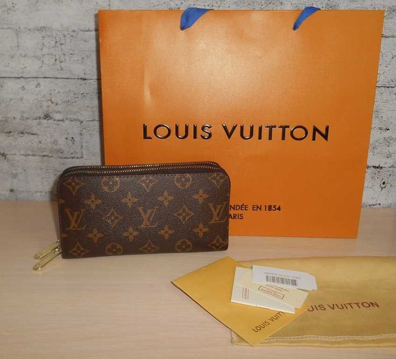 În stoc Portofel pentru bărbați, Louis Vuitton 0632