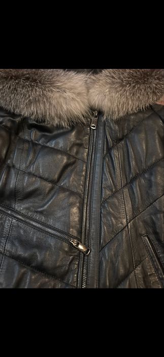 Geaca de piele cu blana