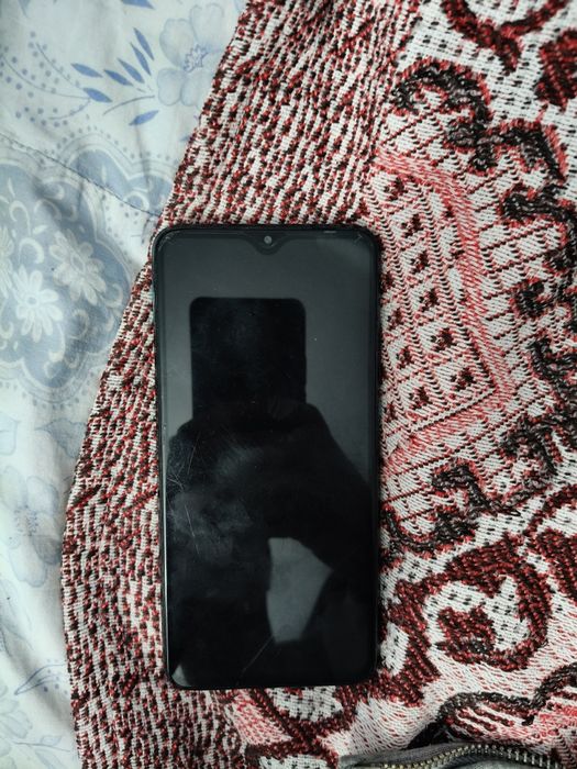 Продам смартфон Redmi 9t