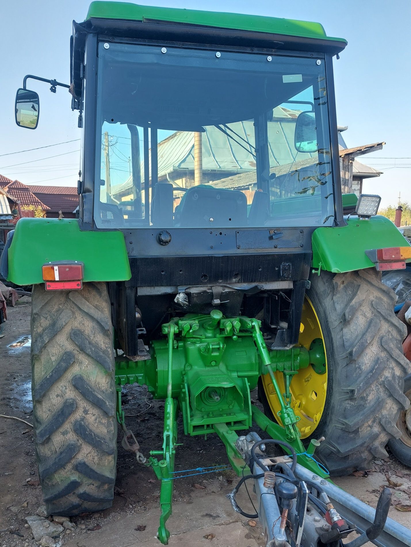 john deere 2140 84 cai tracțiune 4x2