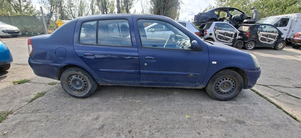 Dezmembrez Renault Clio Symbol 1.5 D 2007