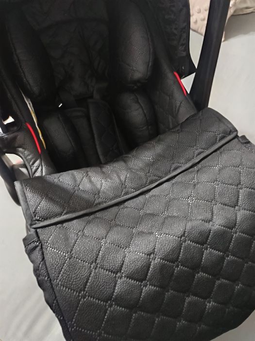 Cos scaun scoica  copii auto superb nou