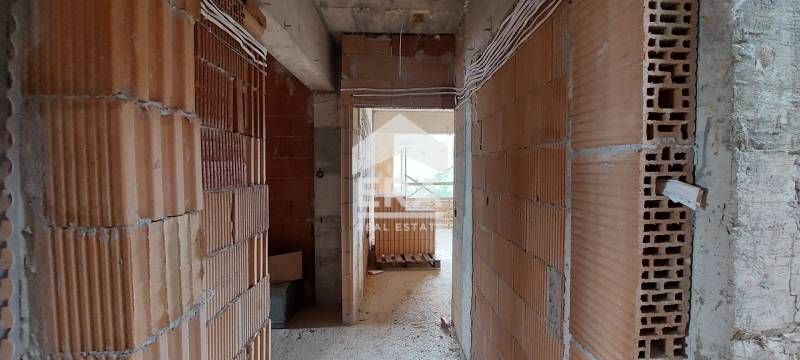 Продава се Тристаен апартамент в Варна, Аспарухово - 90 кв.м за 1334 €/кв.м - Снимка #4