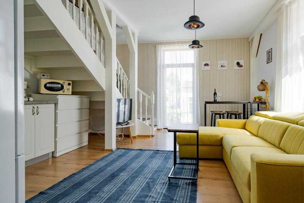 Apartament superb 4 camere, scară interioară: Central București Unirii