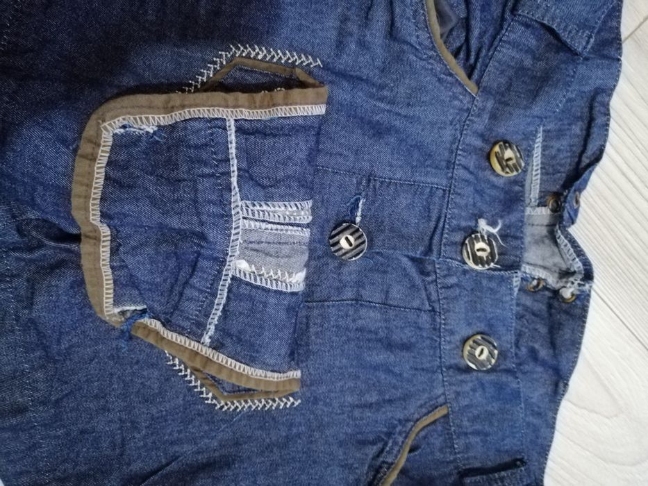 Pantaloni scurti din blug model hippie brodat dama marimea Xs-S 34/36