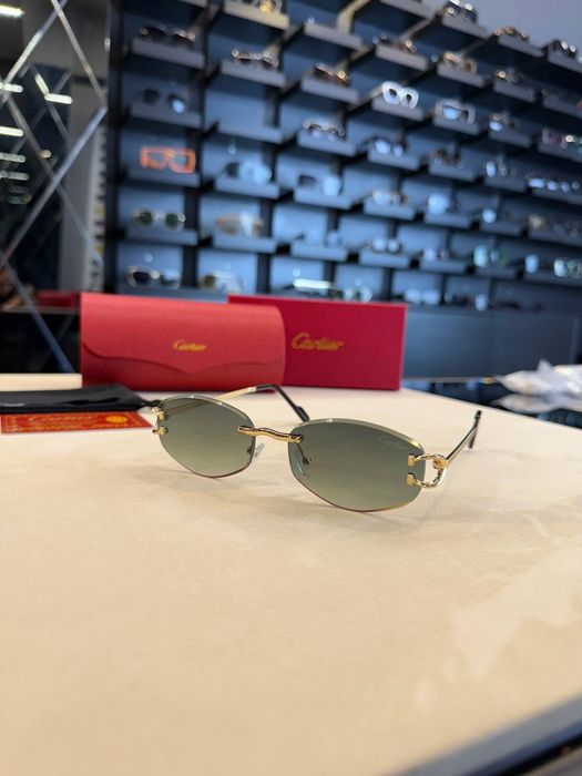 Дамски слънчеви очила