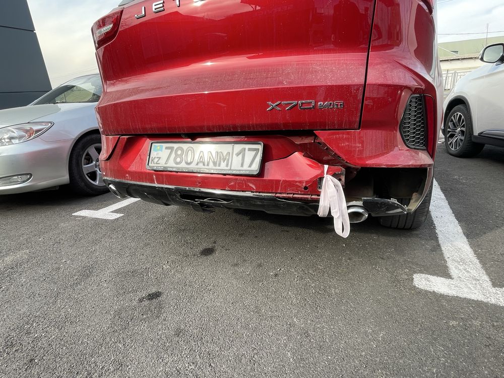 Задний Бампер Jetour x70 Жетур х70