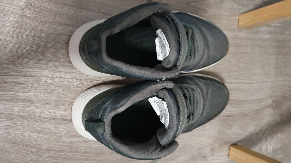 Adidasi watterproof 33 marime[interior 20.5]
