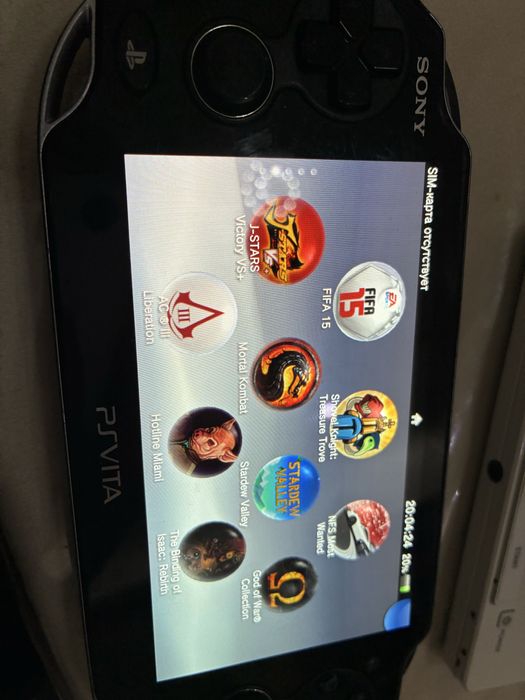 PS VITA , 16 gb