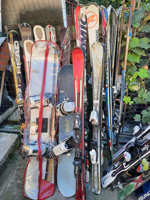 Schiuri și clăpari de vânzare