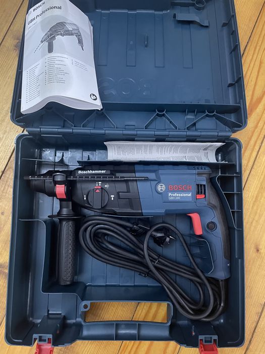 BOSCH GBH 240 bormasina rotopercutor sds plus NOU
