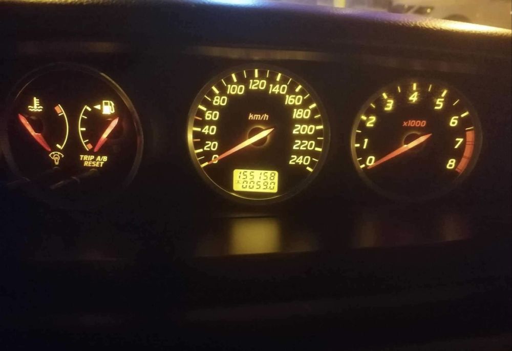 Nissan Primera 2004 - 1.6 benzina - 155.000 km  - navigatie android.