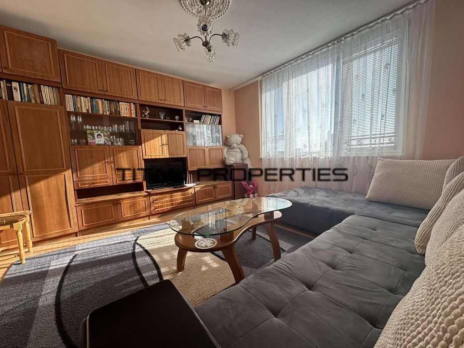 Продава се Едностаен апартамент в Бургас, Славейков - 43 кв.м за 1814 €/кв.м - Снимка #1