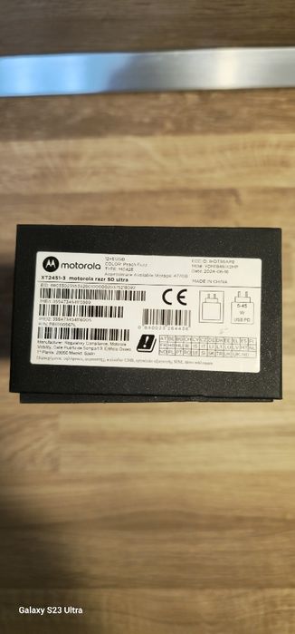 Motorola Razr 50 Ultra 12/512