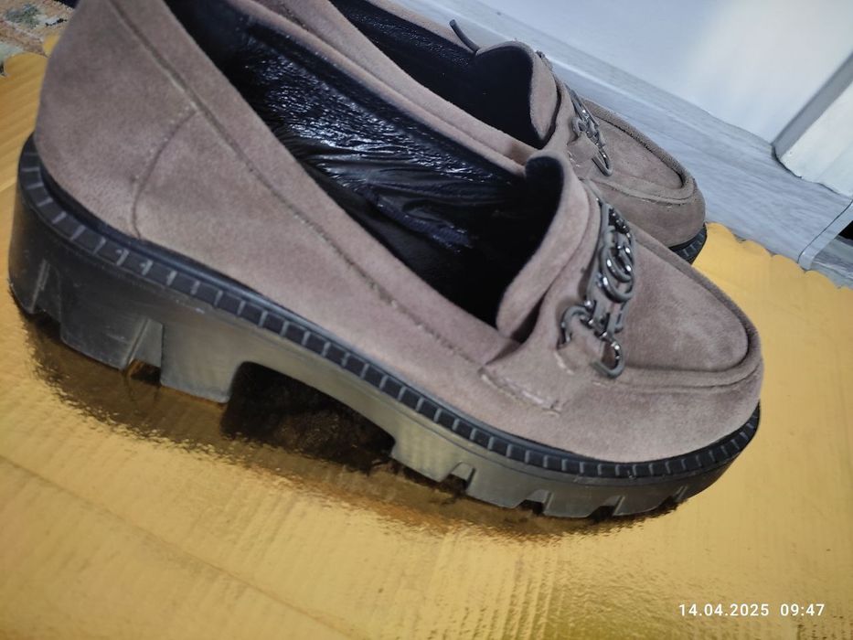 Женская обувь стильная