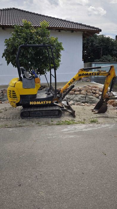 mini excavator Komatsu PC15R-8
