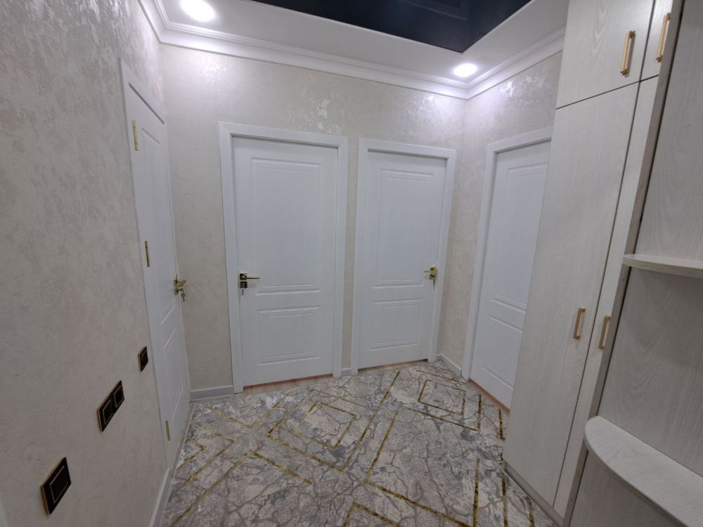 Арендага квартира 4х 650$ Новза метро ойлага қиз болларга Евро ремонт