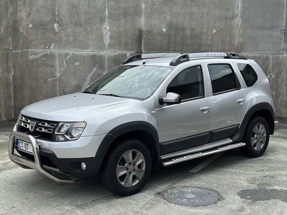 Dacia Duster 1.5 DCI 110cp 4x4/Camera/Scaune incalzite/Piele