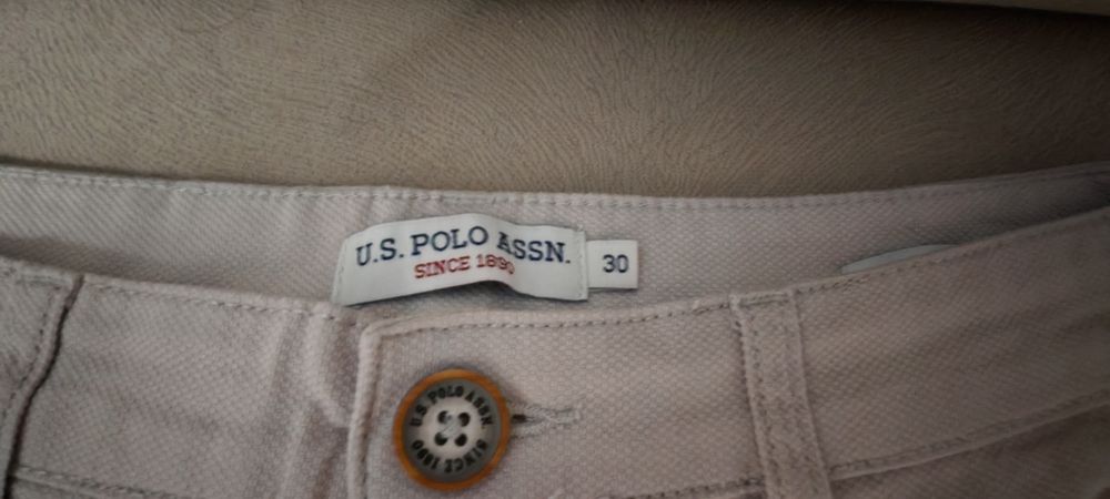 Doua perechi pantaloni scurți băieți