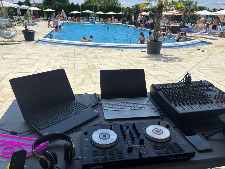 DJ evenimente //Fotograf//Mascote