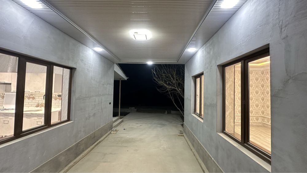 Uy sotiladi srochna 55000$