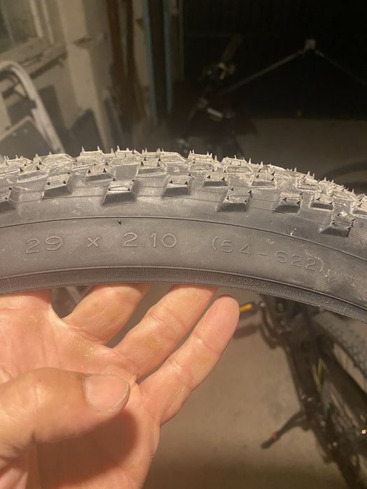 Велосипедни гуми MAXXIS и MICHELIN