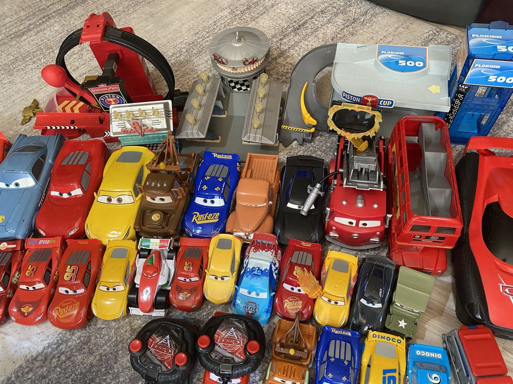 Jucarii disney cars