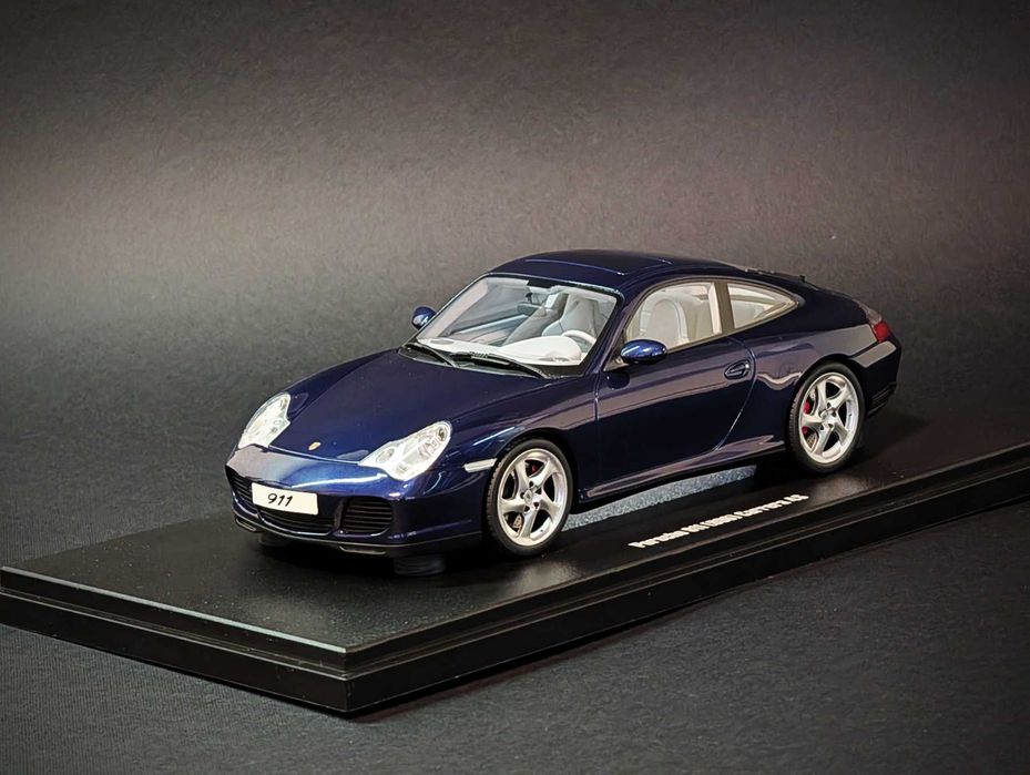 1/18 GT Spirit - Porsche 911 (996.2) Carrera 4S