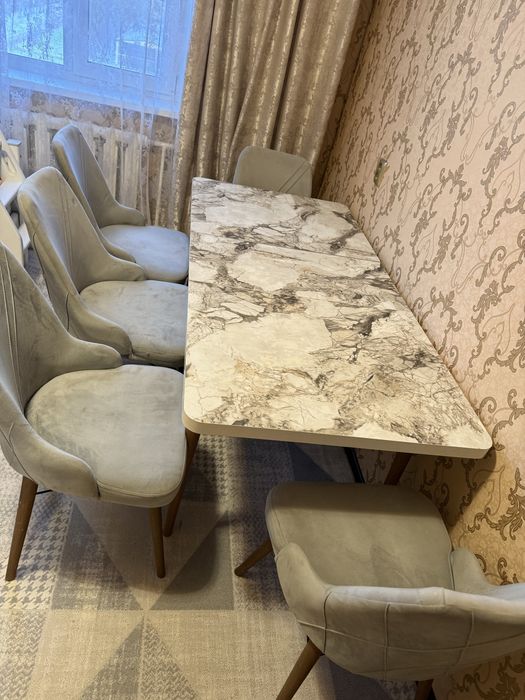 Продам стол со стульями