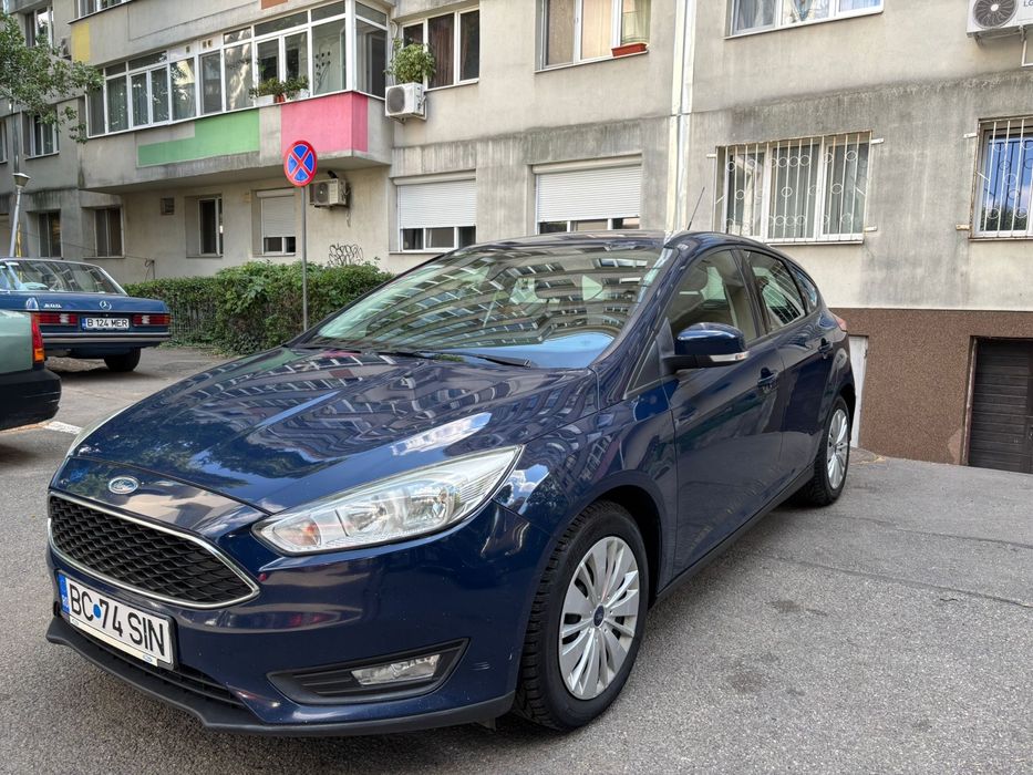 Ford focus  2015/motorizare 1.0 litru benzina/stare buna/125cp