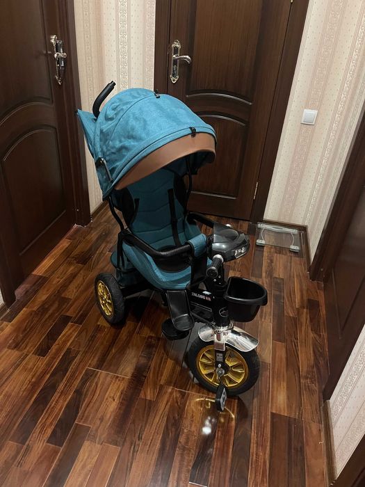 Трех колёсный велосипед, с ручкой для Родителя