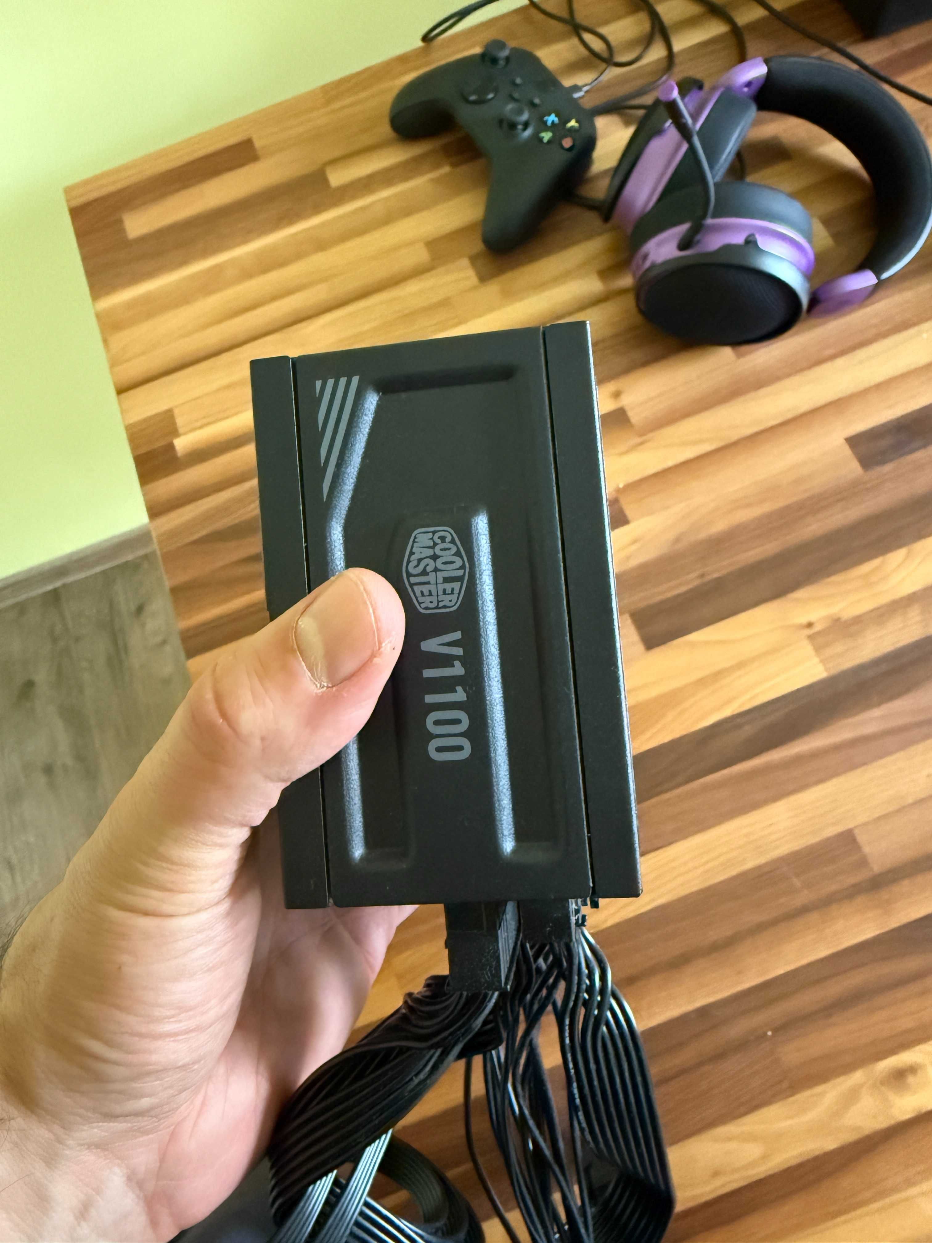 CoolerMaster  V SFX Platinum 1100 Watts захранване