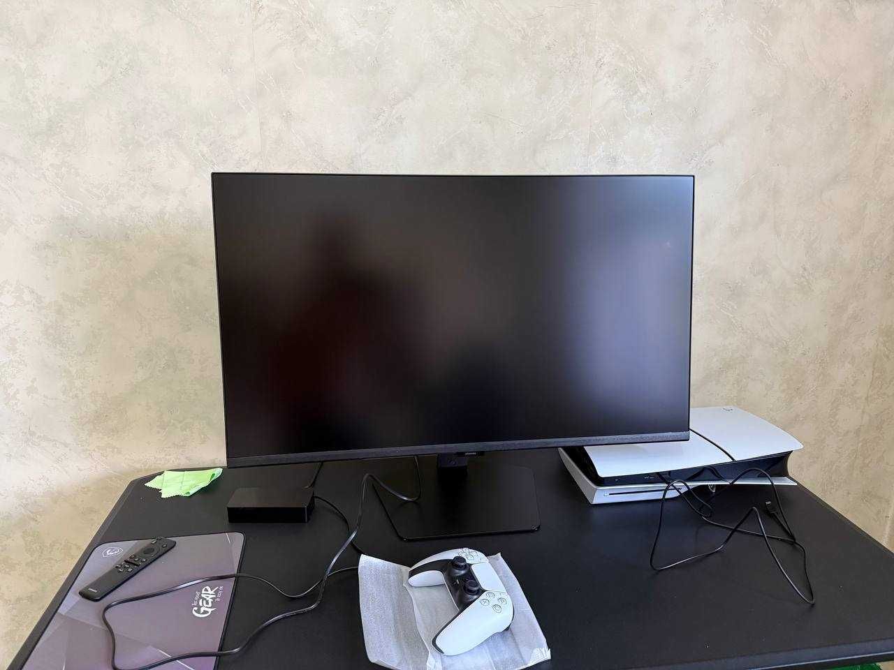 Продам новый 32 дюйм. 4K монитор Samsung Odyssey G7 32 G70D