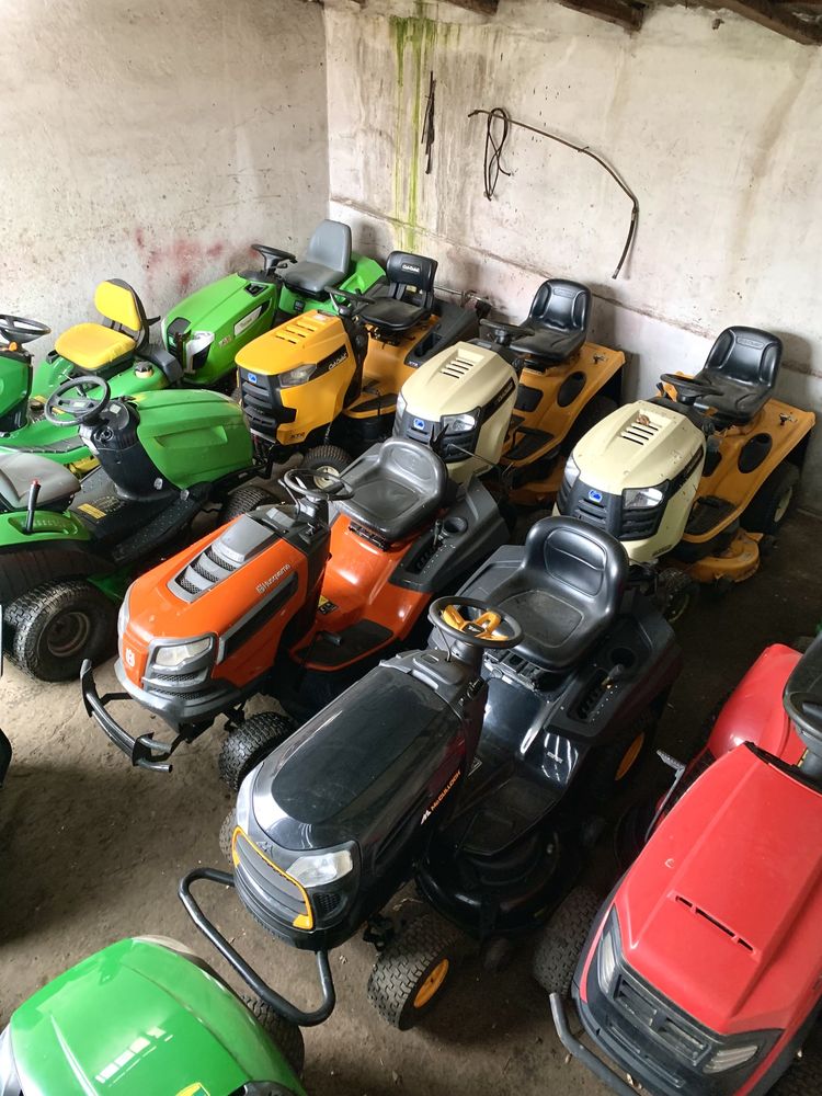 Tractoras de tuns iarba Profesionale Funyirotraktor Oradea