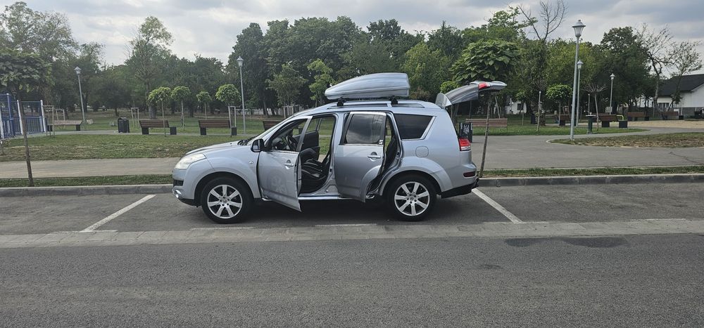 Citroen C-Crosser