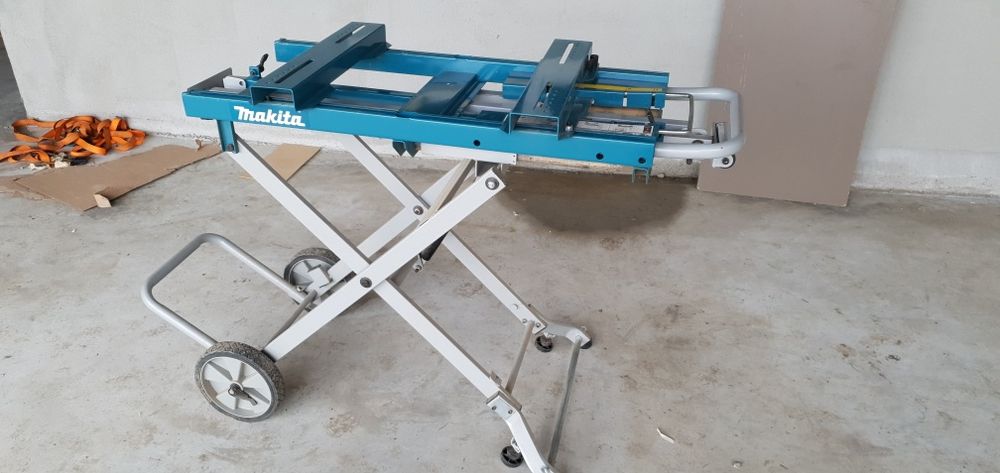 Makita, carucior, stand fierestrau DEAWST05