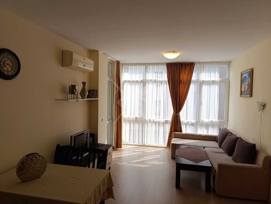 Продава се Двустаен апартамент в к.к. Слънчев бряг - 66 кв.м за 1046 €/кв.м - Снимка #1