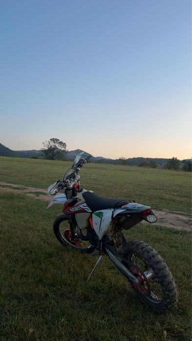 Ktm 300 tpi six days