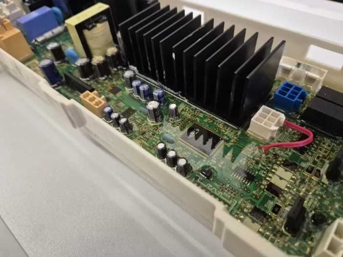 Placa electronica masina de spalat cu uscator LG F2J7HG2W, modul /R32