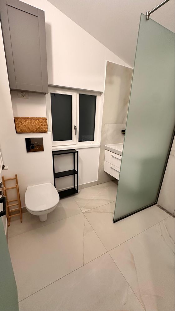 3 camere curte proprie renovat direct Proprietar