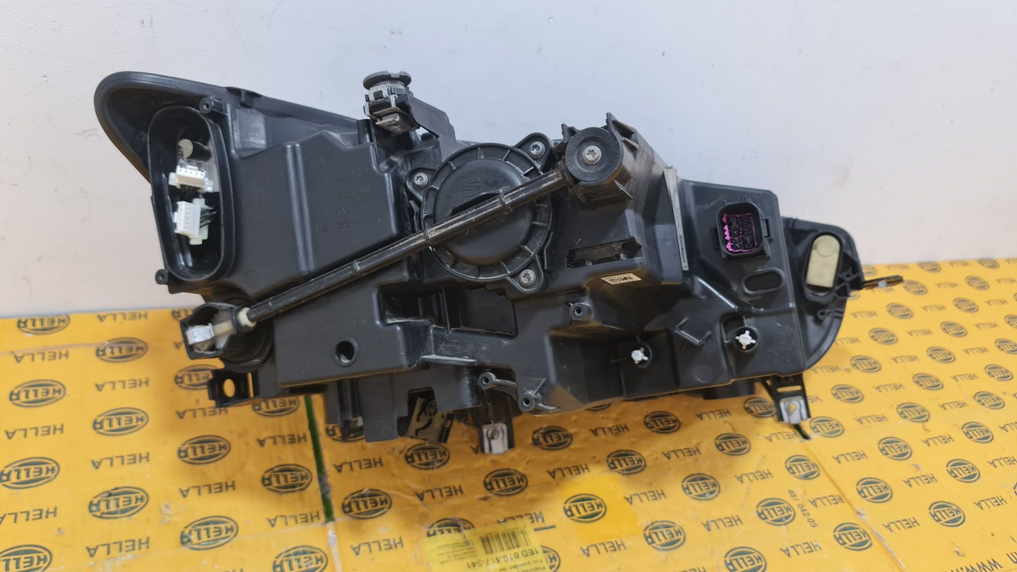 Far stanga full led Seat Tarraco KN 5fj941773
