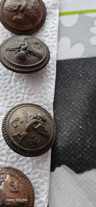 Царски  копчета от униформа на БДЖ