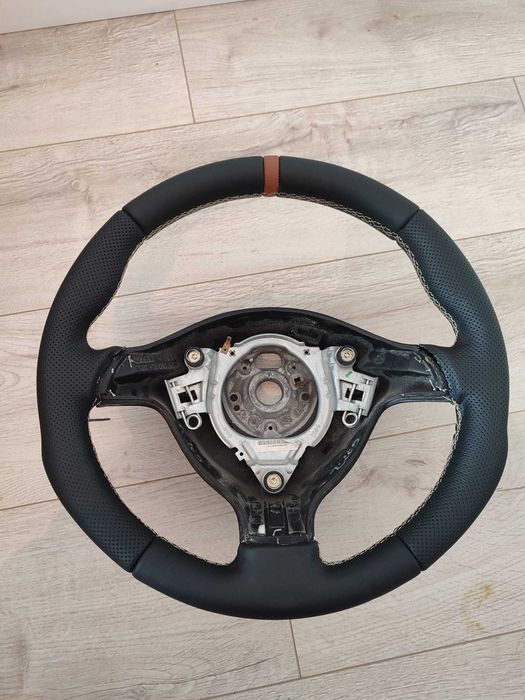 Volan VW Golf 4 R32 Replica